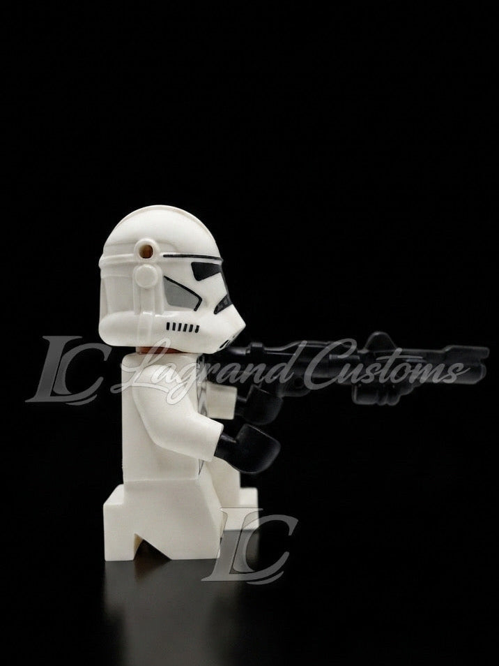 Custom LEGO Compatible Bent/Kneeling Minifigure Legs White For Action Shots