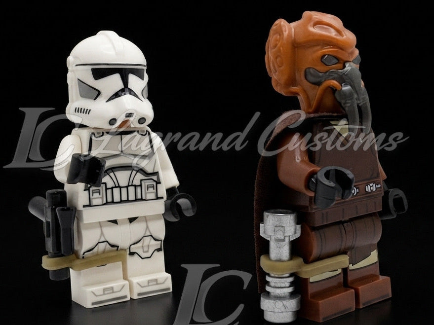 Custom LEGO Minifigure Leg Holster Weapon Sword Lightsaber Accessory X2